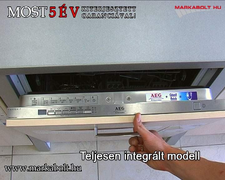 N&eacute;zd meg a AEG Favorit 88020 Vi vide&oacute;j&aacute;t