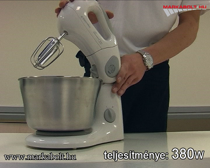 N&eacute;zd meg a Electrolux ASM 450 vide&oacute;j&aacute;t
