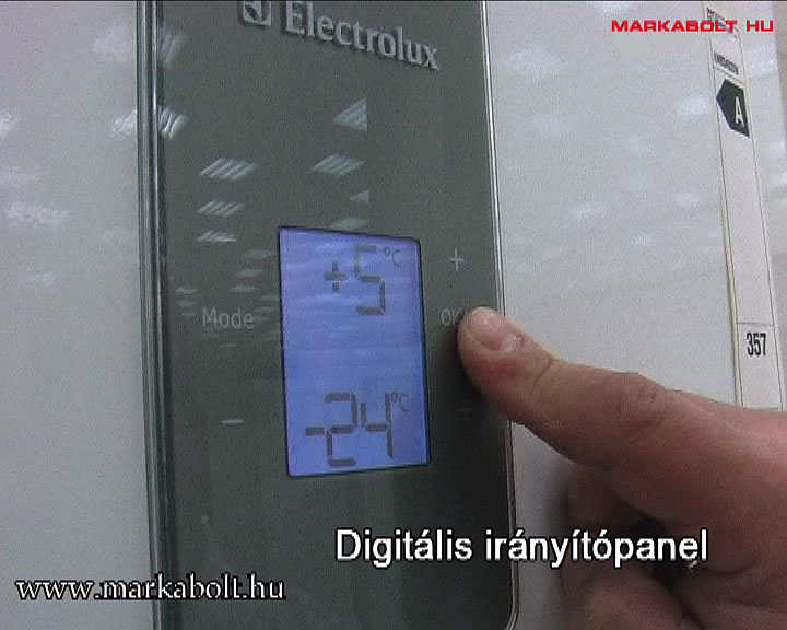 N&eacute;zd meg a Electrolux ENB 34933 W vide&oacute;j&aacute;t