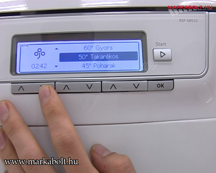 N&eacute;zd meg a Electrolux ESF 68010 vide&oacute;j&aacute;t