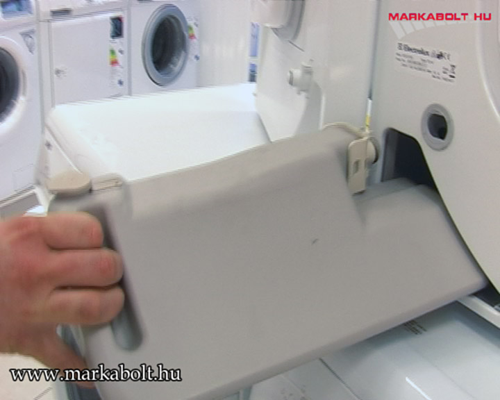 N&eacute;zd meg a Electrolux EDC 3150 vide&oacute;j&aacute;t