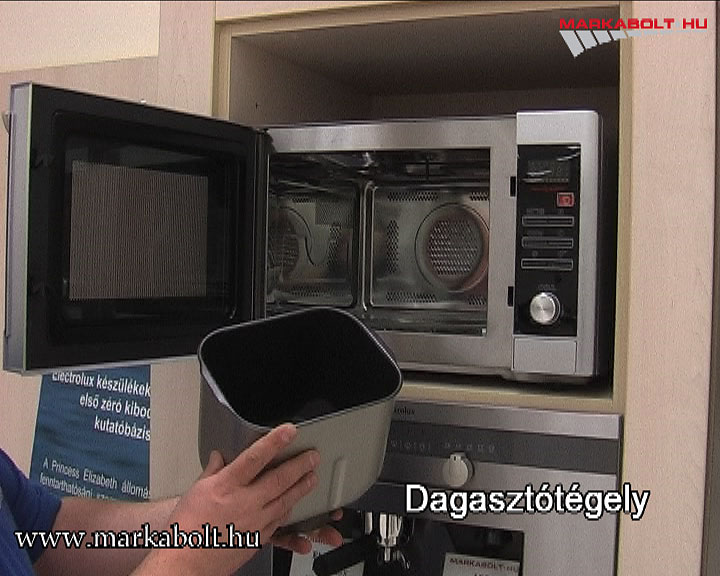 N&eacute;zd meg a Electrolux EMC 28950 S vide&oacute;j&aacute;t