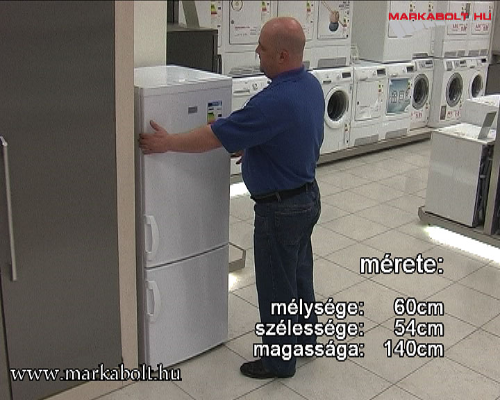 N&eacute;zd meg a Zanussi ZRB 320 WO2 vide&oacute;j&aacute;t