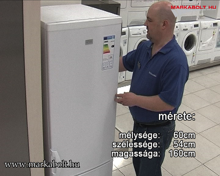 N&eacute;zd meg a Zanussi ZRB 324 WO2 vide&oacute;j&aacute;t