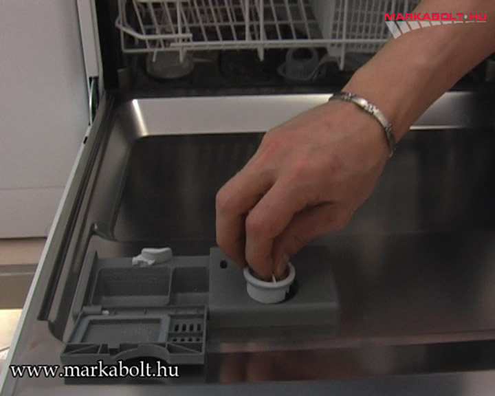 N&eacute;zd meg a Zanussi ZDF 304 vide&oacute;j&aacute;t
