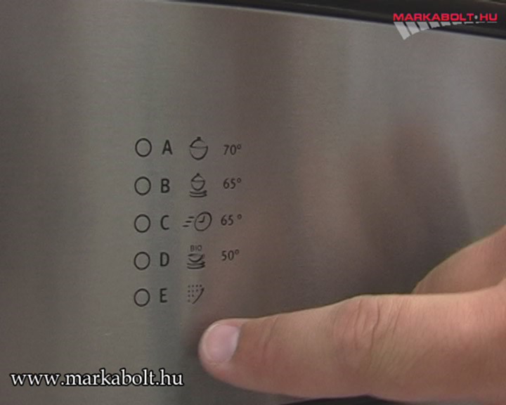 N&eacute;zd meg a Electrolux ESI 6113 X vide&oacute;j&aacute;t