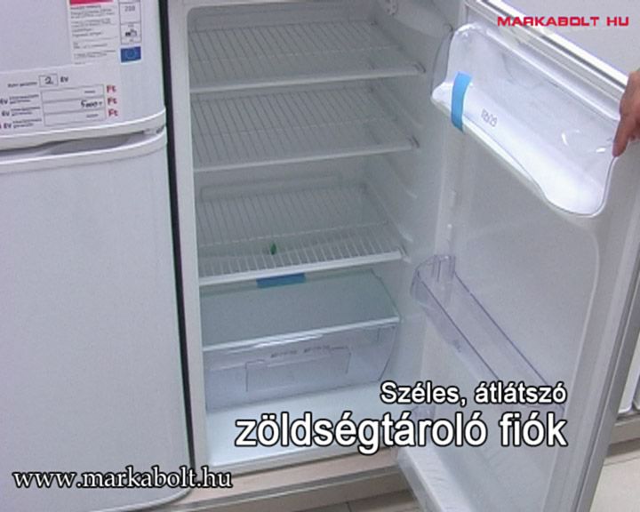 N&eacute;zd meg a Zanussi ZRT 324 W vide&oacute;j&aacute;t