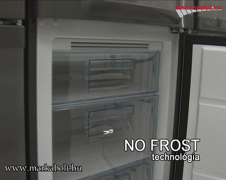 N&eacute;zd meg a Electrolux ENB 34433 X vide&oacute;j&aacute;t