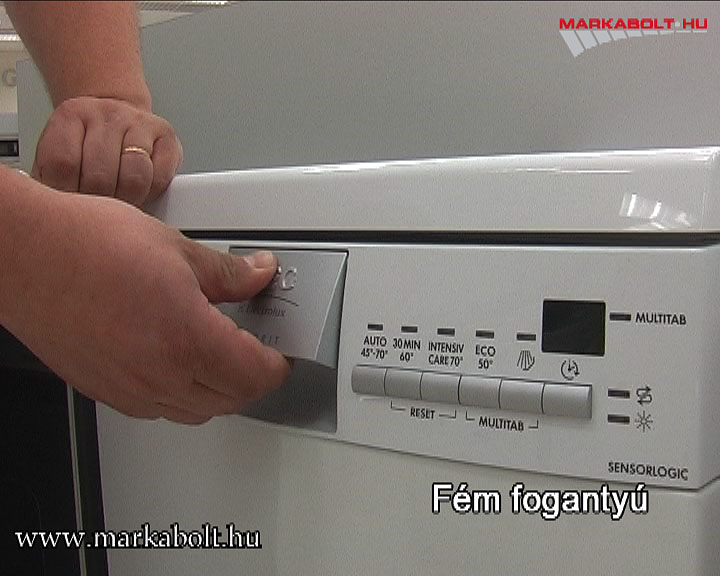 N&eacute;zd meg a AEG Favorit 54860 vide&oacute;j&aacute;t