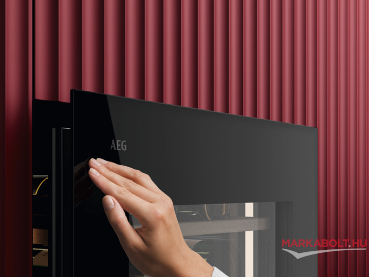 AEG AWCD280B6B borhűtő 3 év garancia