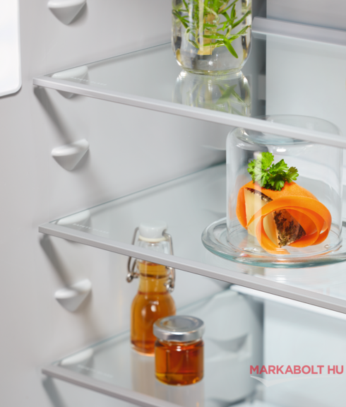 Electrolux ENA7CE18S3 beépíthető hűtőgép 3 év garancia